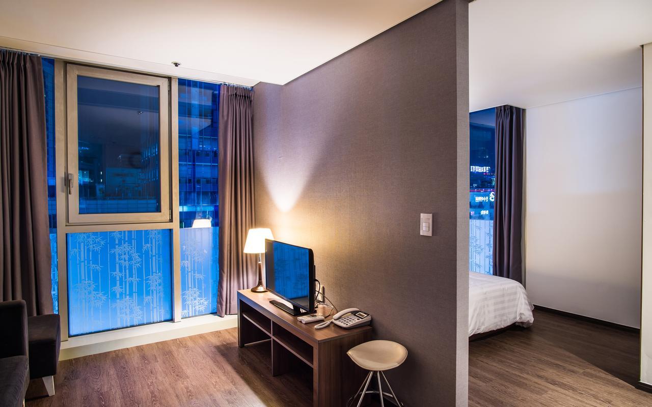 סיאול Hotel Arinus Shinchon מראה חיצוני תמונה