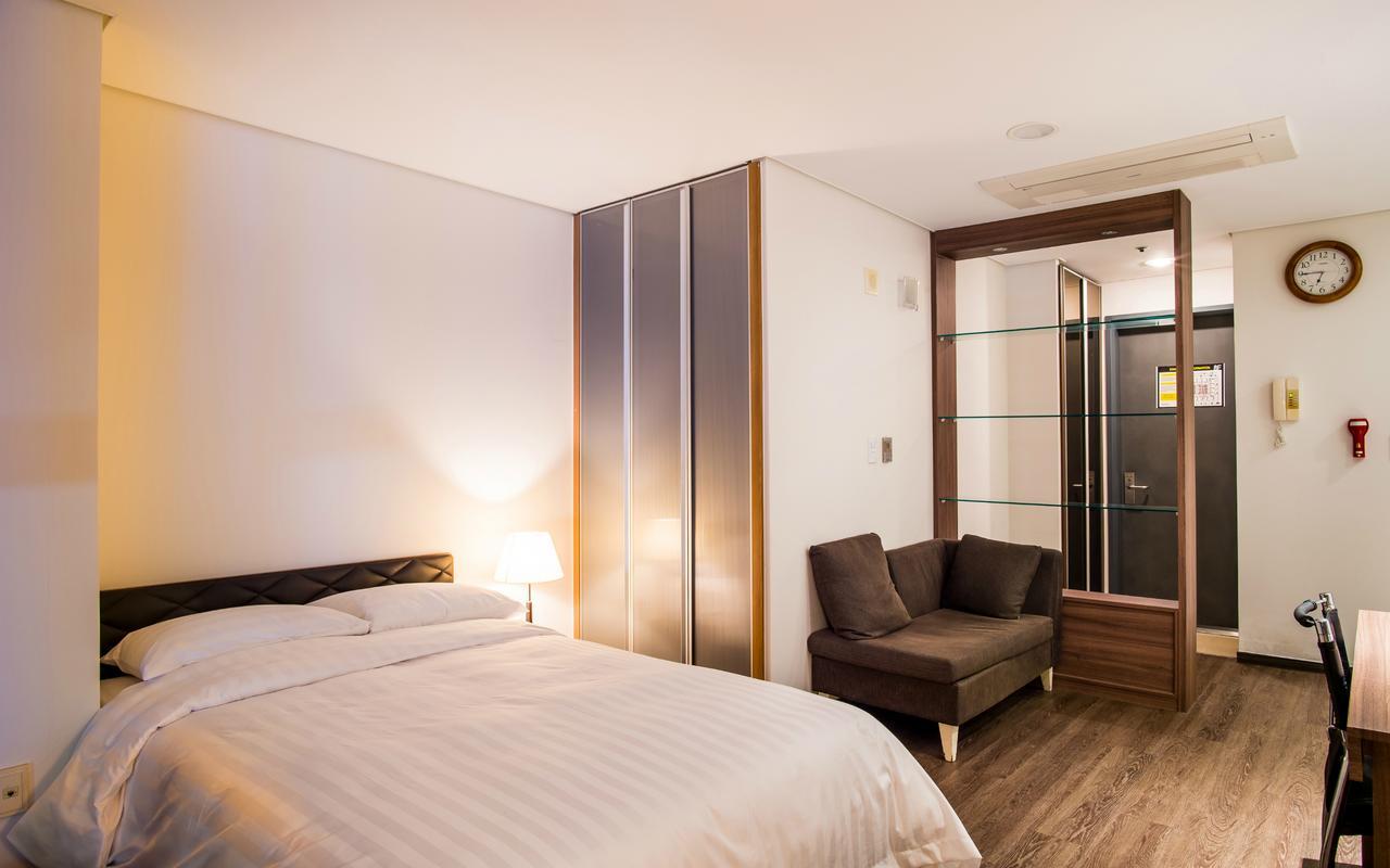 סיאול Hotel Arinus Shinchon מראה חיצוני תמונה
