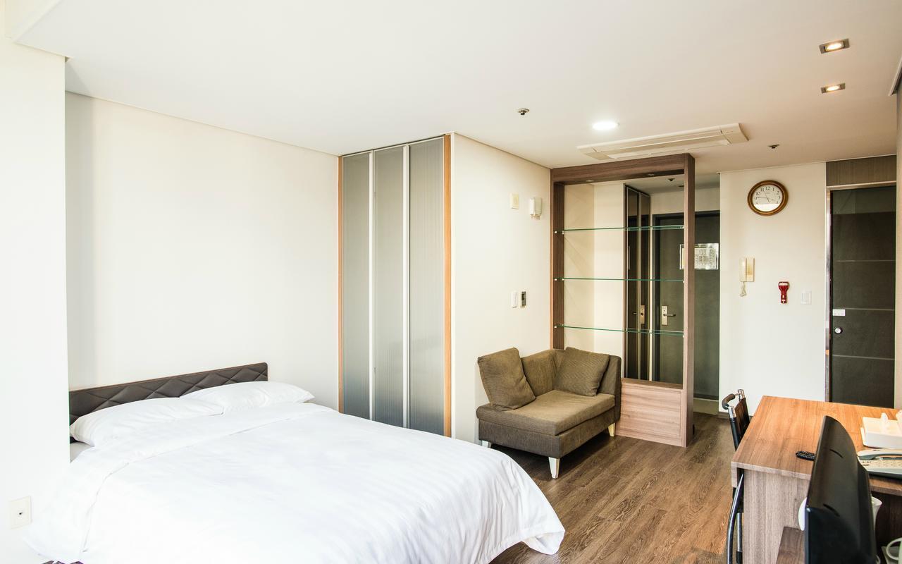 סיאול Hotel Arinus Shinchon מראה חיצוני תמונה